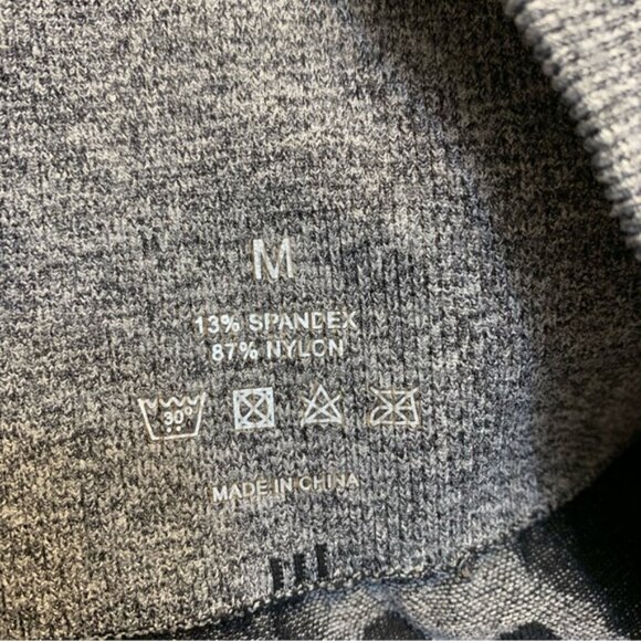 NVGTN Black Camo Seamless Legging Medium - Picture 6 of 6